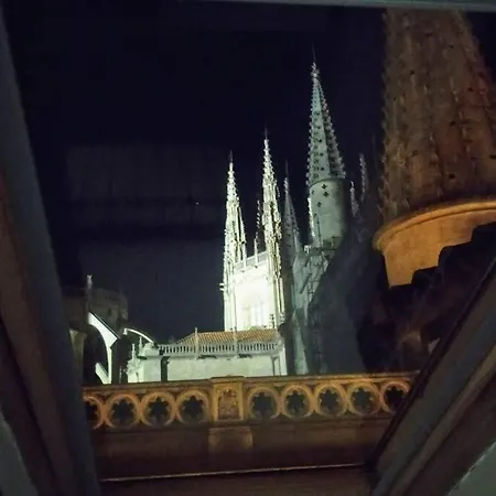 Buhardilla Con Vistas A La Catedral Lägenhet